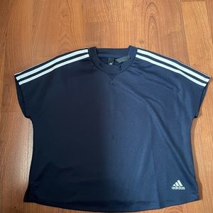 Adidas top